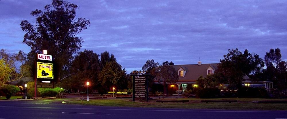 Overlander Homestead Motel Roma Esterno foto